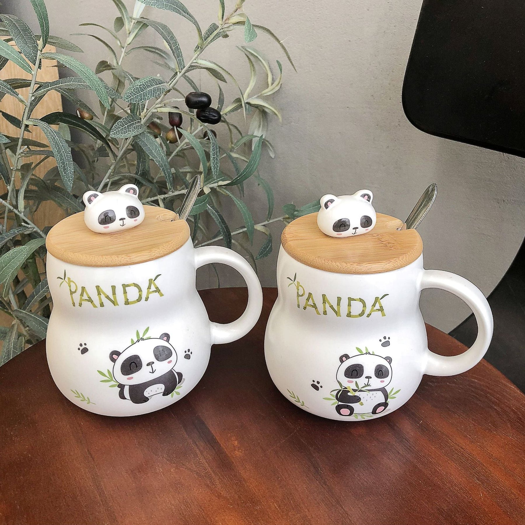 Panda Mug With Lid & Spoon 400ml