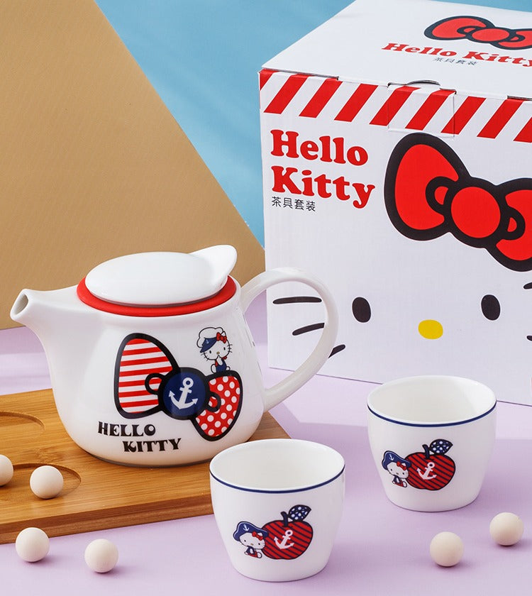 SANRIO© Hello Kitty Bow Tea Set