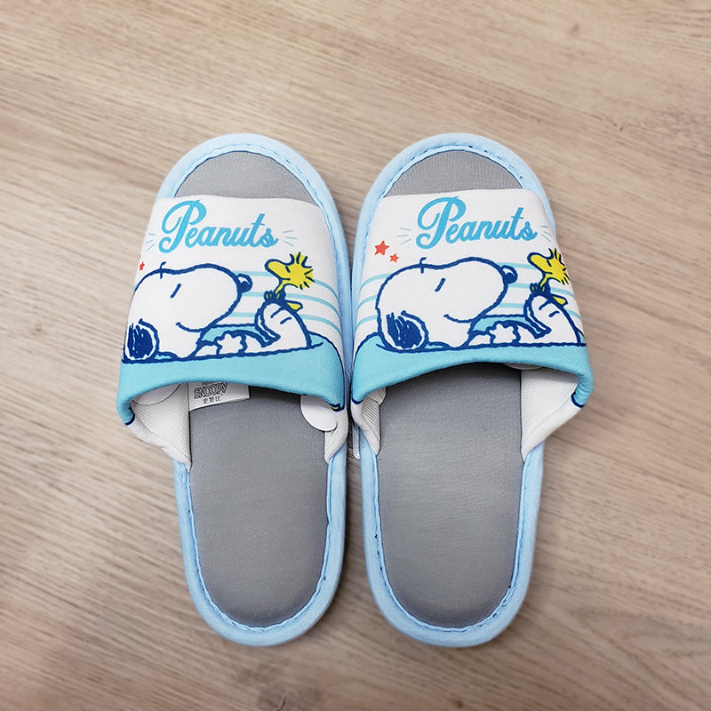 PEANUT SNOOPY© Slippers (Japan Limited Edition)