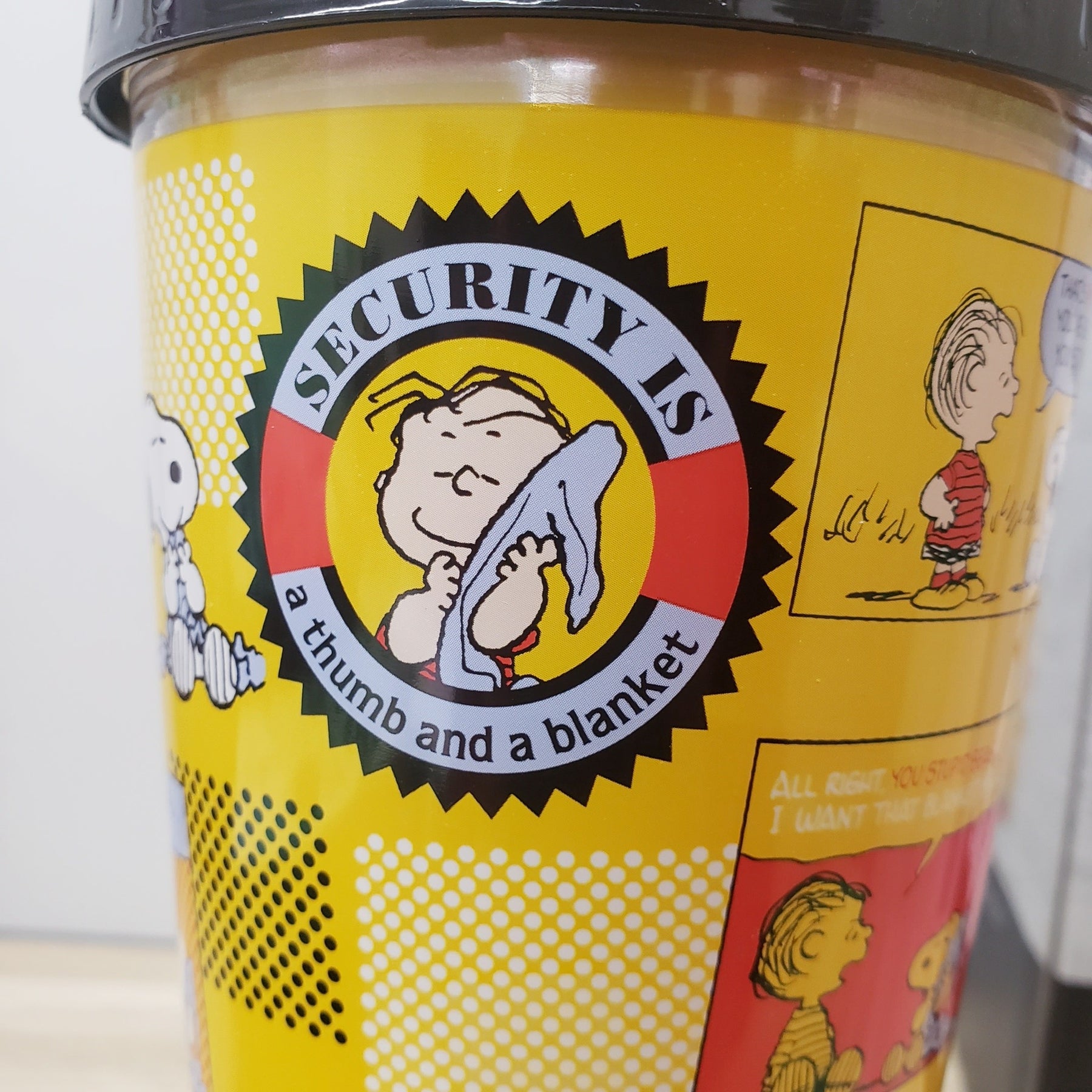 PEANUT SNOOPY© Tumbler Cup 680ml (Taiwan Edition)