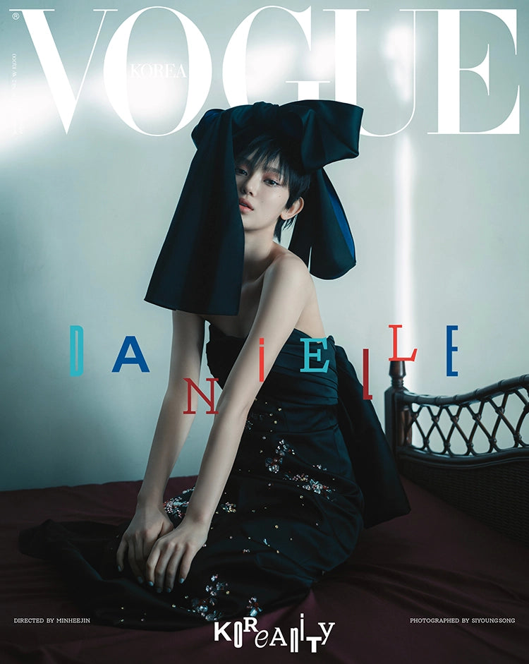 Vogue - 2025. 01 (Cover. MINJI, HANNI, DANIELLE, HAERIN, HYEIN)