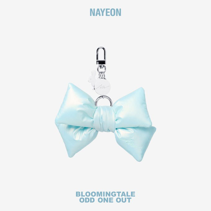 NAYEON X BLOOMINGTALE OFFICIAL MERCHANDISE - KEYRING