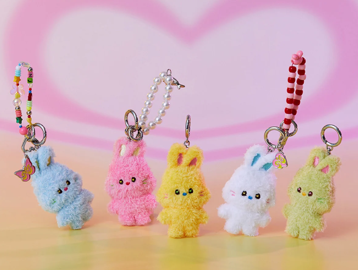 NEWJEANS X LINE FRIENDS© OFFICIAL MERCHANDISE - KEYRING BUNINI